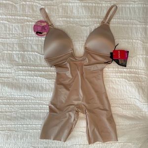 NWT SPANX Plunge low-back bodysuit champagne beige medium